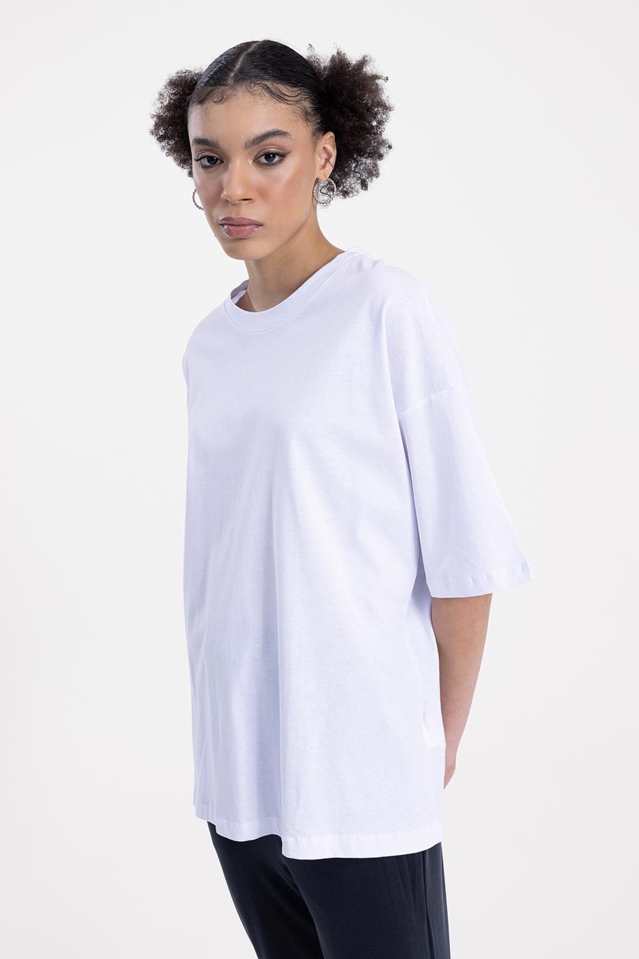 Bayan Beyaz Oversize Basıc Tshırt