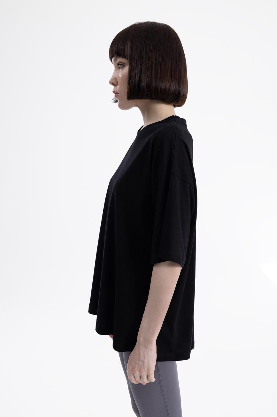 Bayan Siyah Oversize Basıc Tshırt