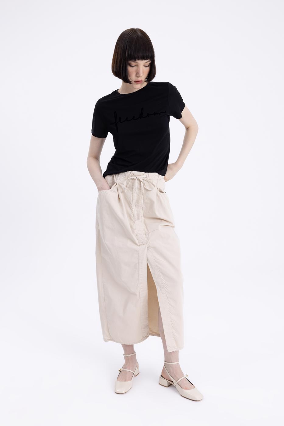 Bayan Bej Düşük  Bel Cep Detaylı  Maksi Etek