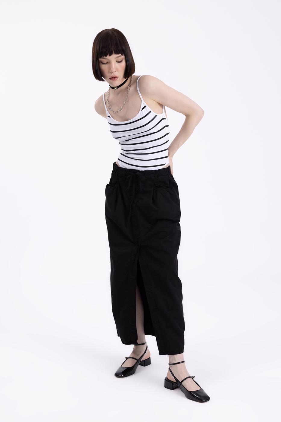 Bayan Siyah Düşük  Bel Cep Detaylı  Maksi Etek