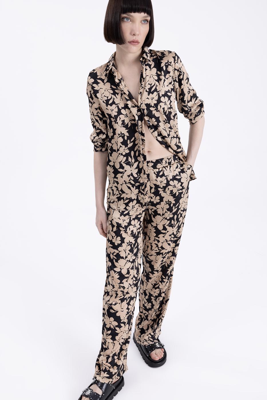 Bayan Siyah Saten Düz Kesim Pantolon