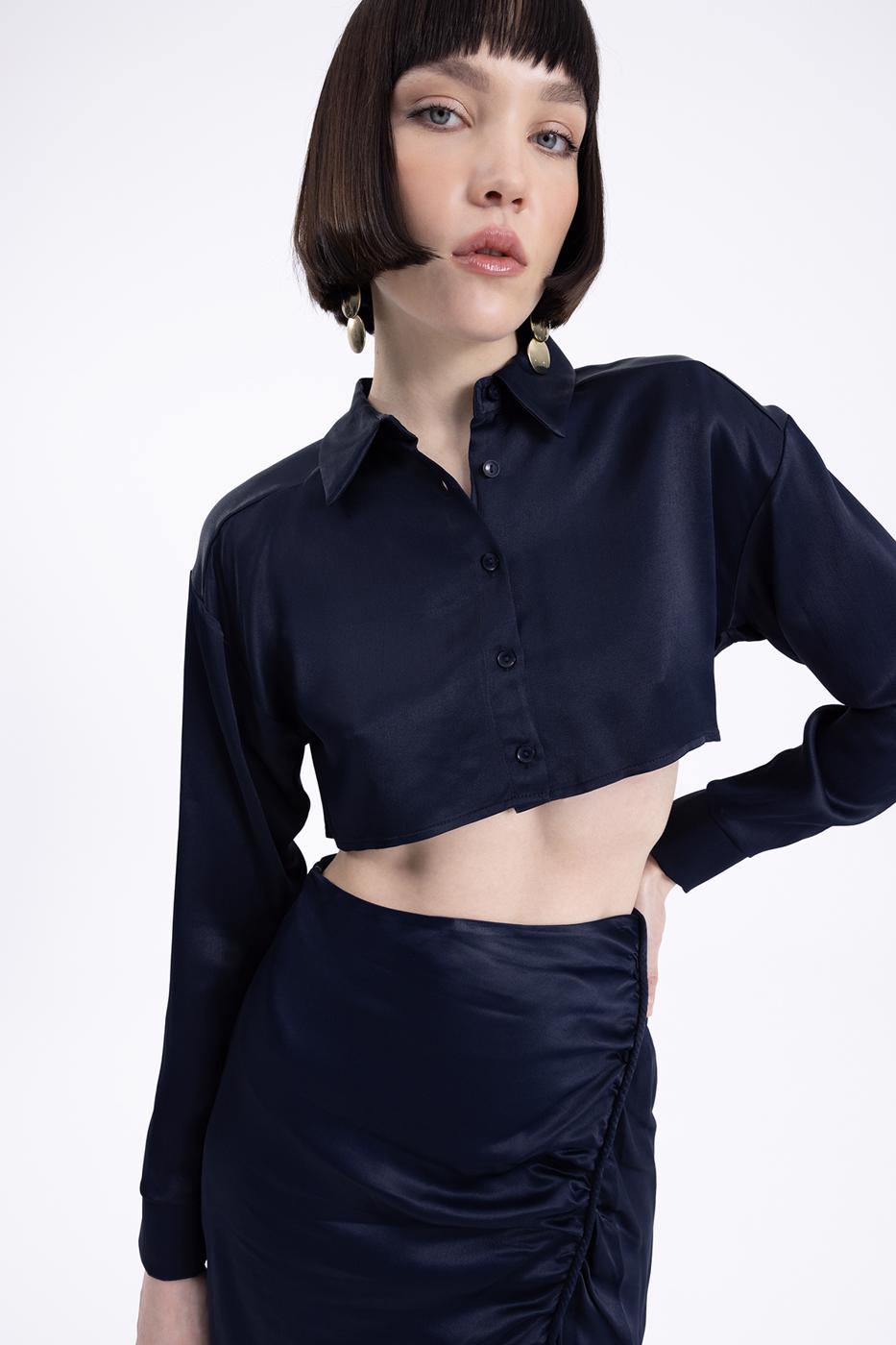 Bayan Lacivert Crop Saten Gömlek