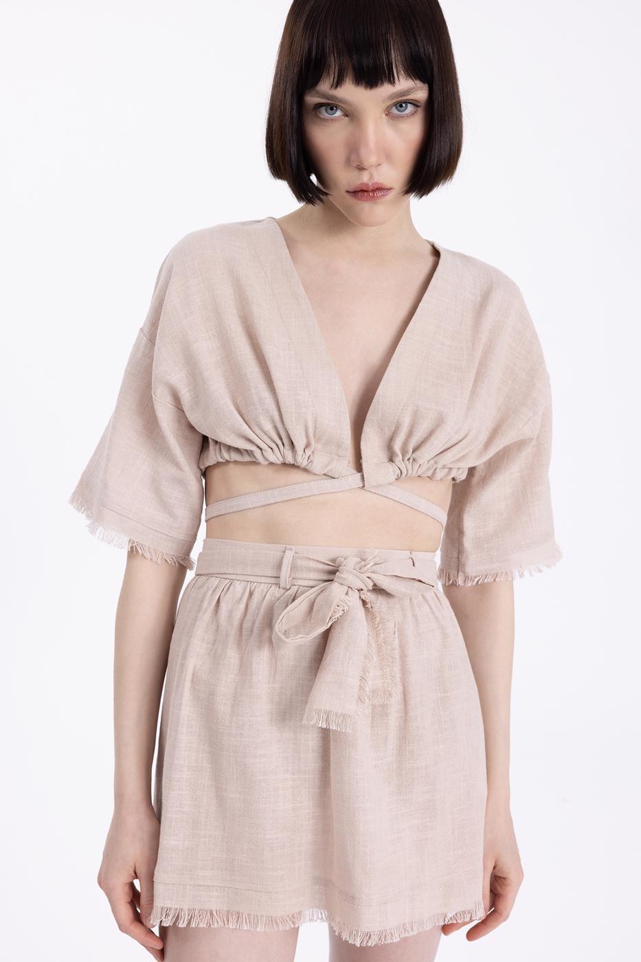 Bayan Bej Kruvaze Bağlamalı Crop Bluz