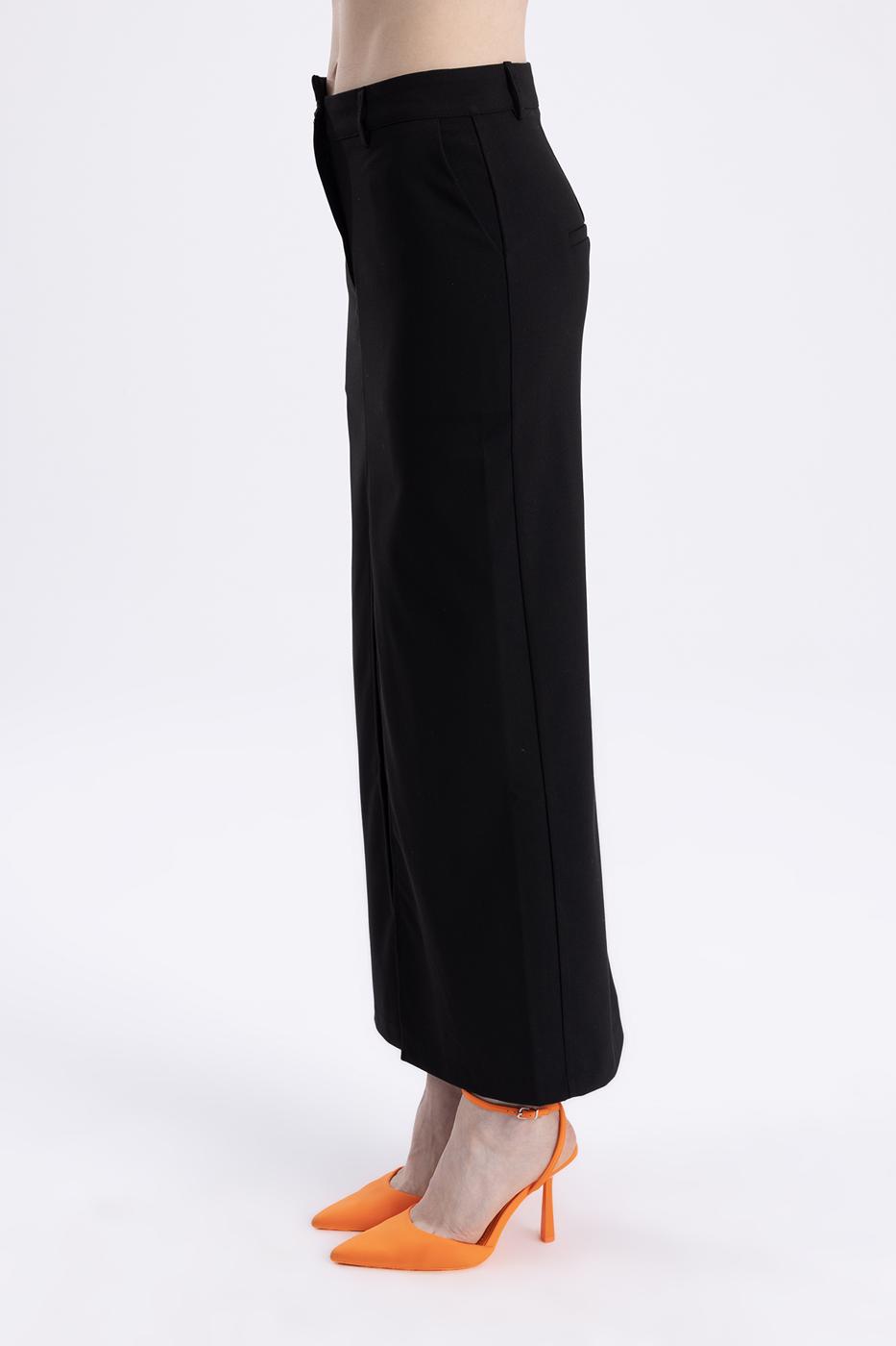 Bayan Siyah Asimetrik  Kemer Detaylı Dar Maksi Etek