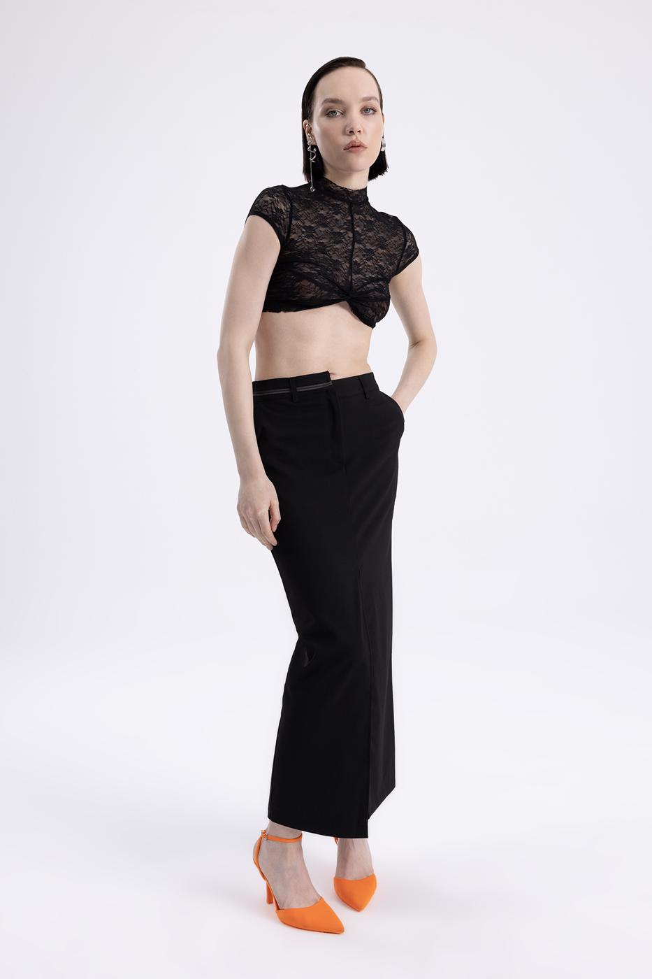 Bayan Siyah Asimetrik  Kemer Detaylı Dar Maksi Etek