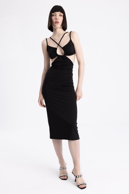 Bayan Siyah Dekolteli  Askılı  Midi  Elbise - BSL