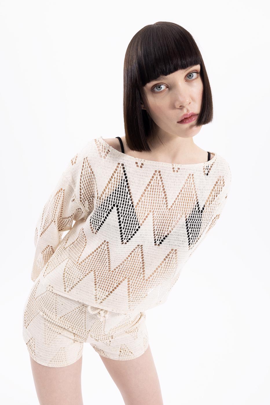 Bayan Ekru Kayık Yaka Uzun Kollu Dantel Bluz