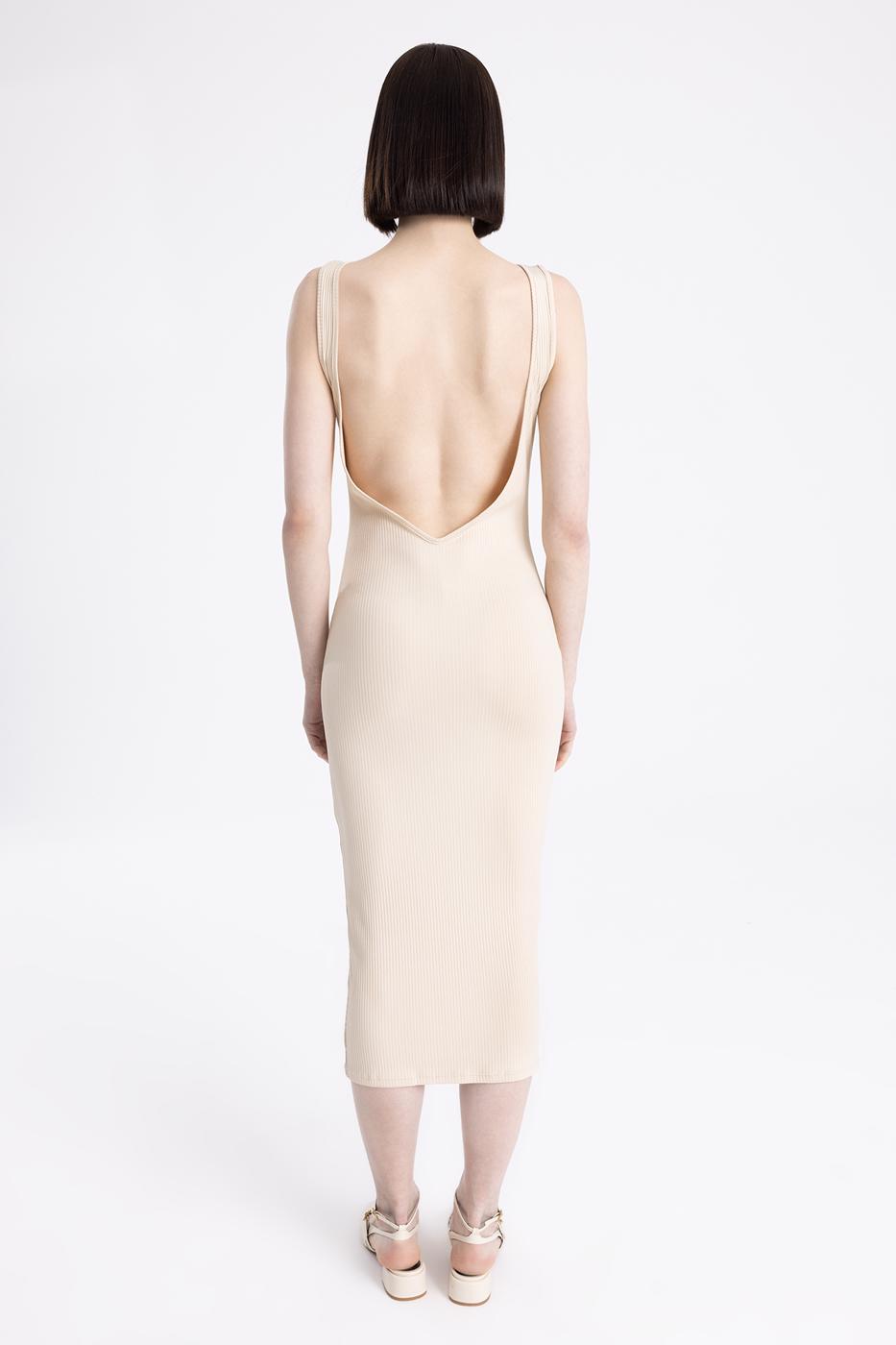 Bayan Bej Sırt Dekolteli Midi Kalem Elbise