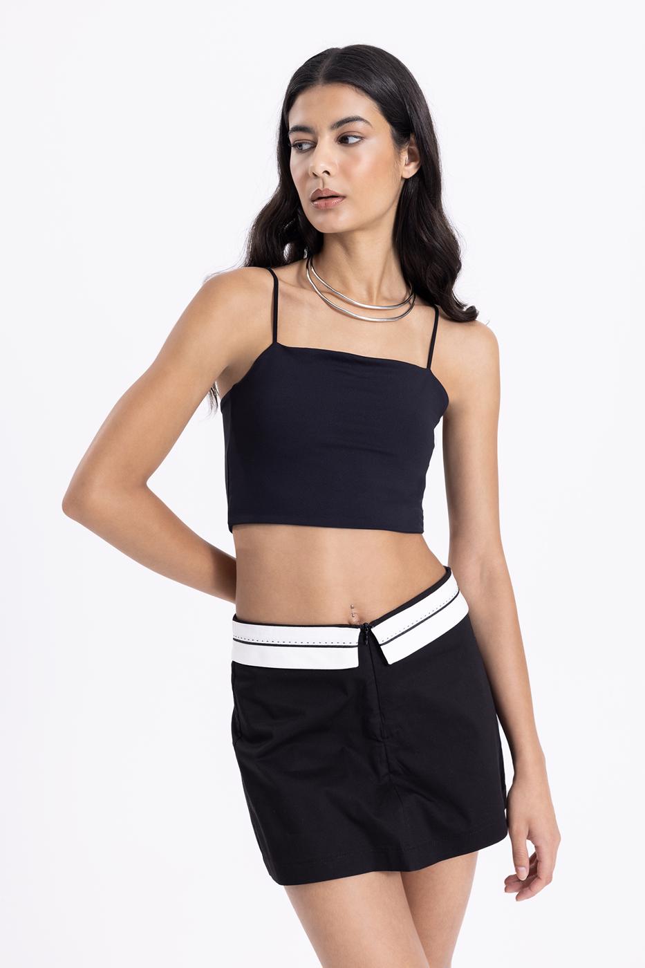 Bayan Siyah Katlanır Bel Bantlı Şort Etek