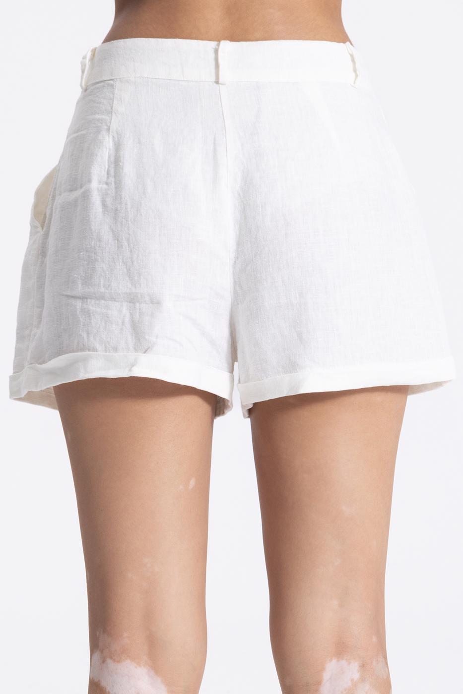 Bayan Ekru Keten Düğme Detaylı Mini Şort