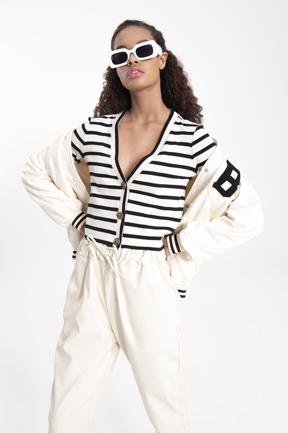 Bayan Ekru Düğmeli Çizgili Hırka