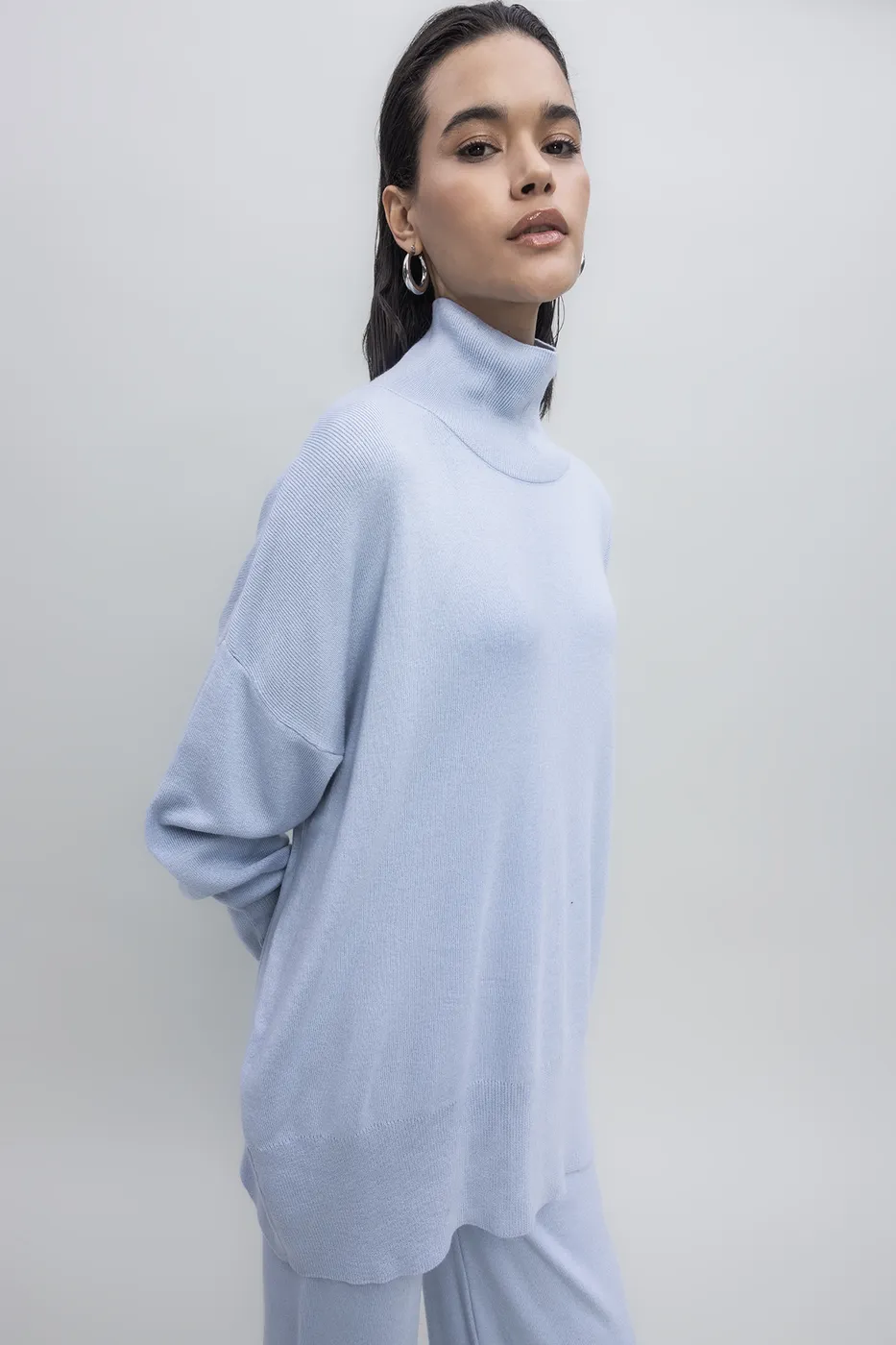 Bayan Mavi Dik Balıkçı Yaka Rahat Kalıp Triko Kazak