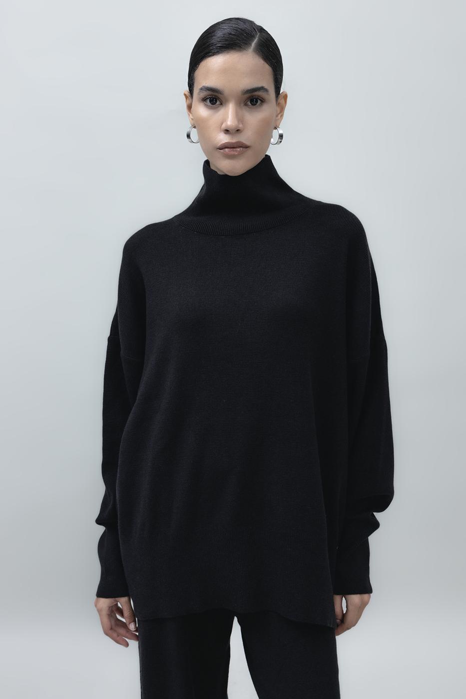 Bayan Siyah Dik Balıkçı Yaka Rahat Kalıp Triko Kazak