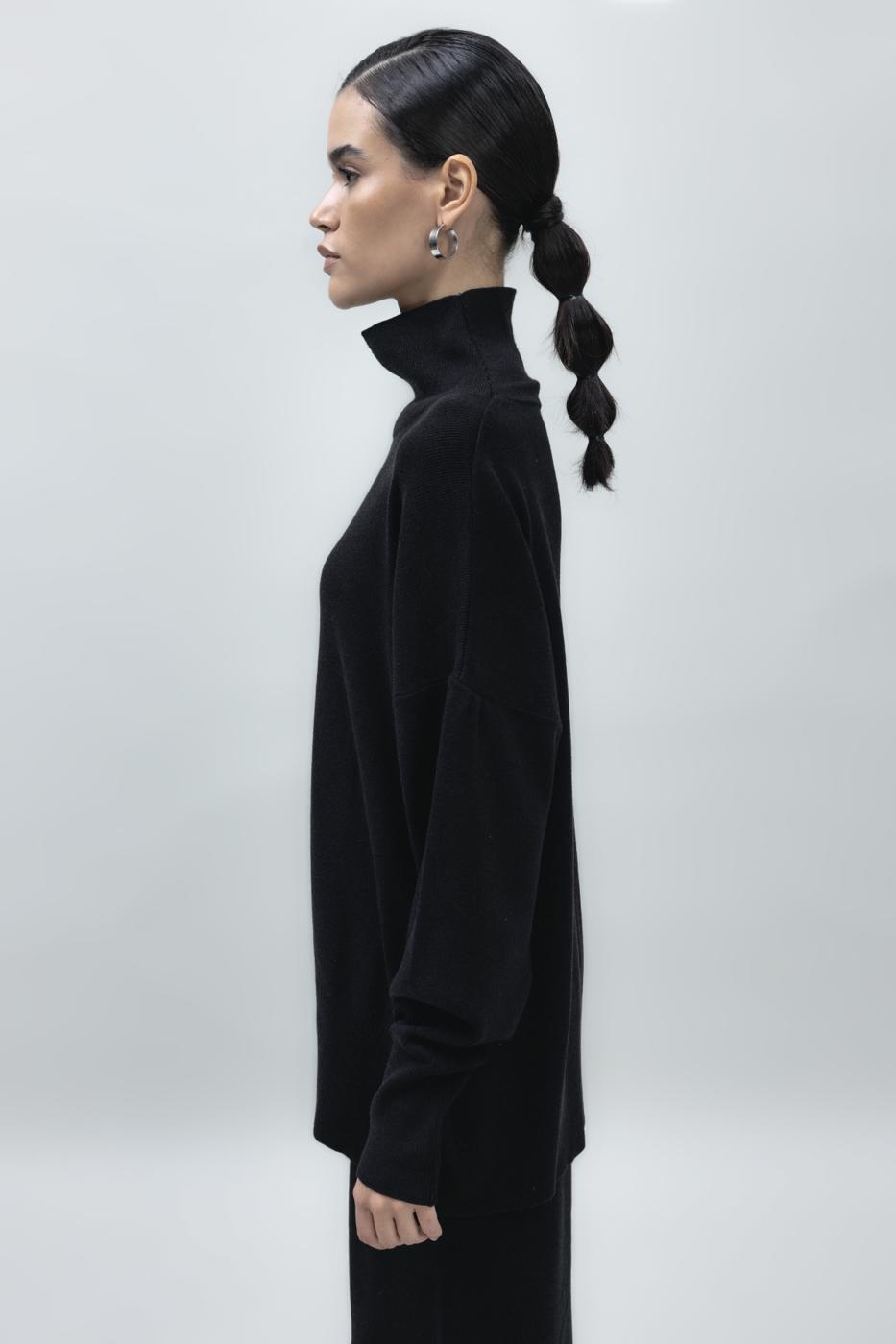 Bayan Siyah Dik Balıkçı Yaka Rahat Kalıp Triko Kazak