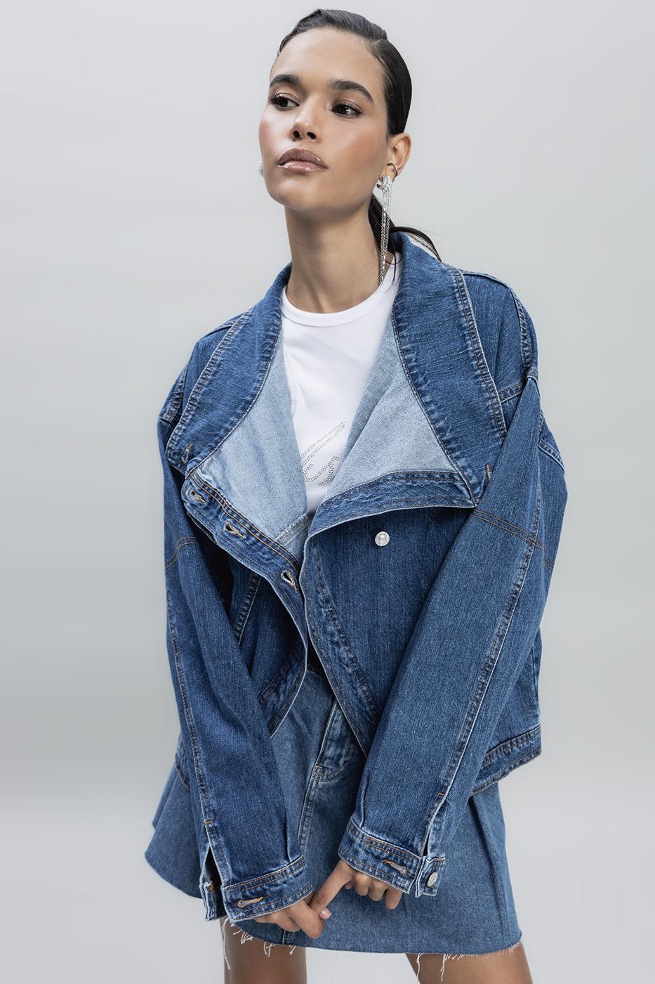 Bayan Mavi Asimetrik Kaplama Detaylı Denim Mont