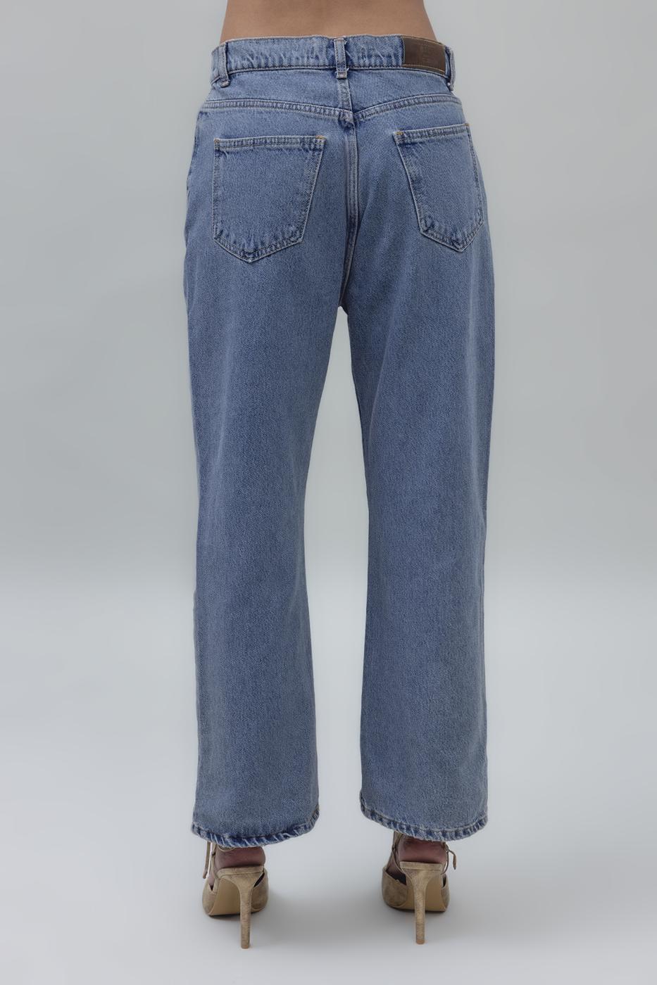 Bayan Mavi Yıpratmalı Bilek Boy Denim Pantolon