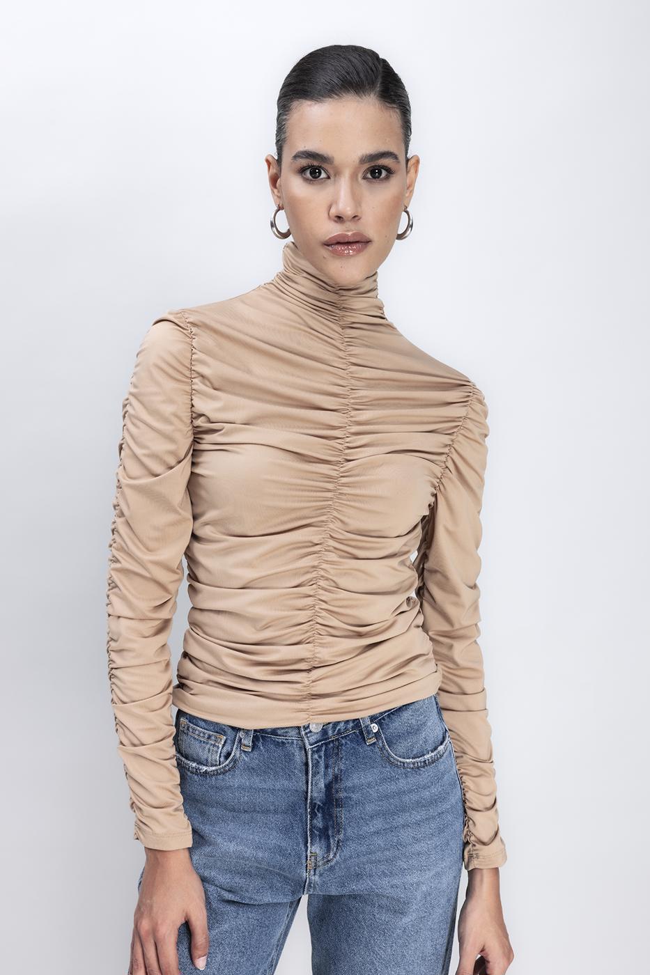 Bayan Bej Dik Yakalı Drapeli Top