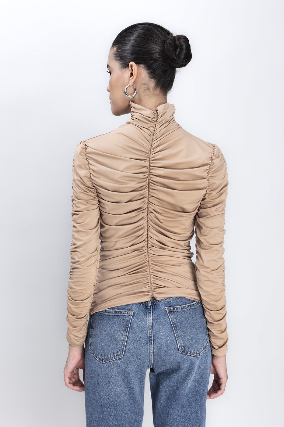 Bayan Bej Dik Yakalı Drapeli Top