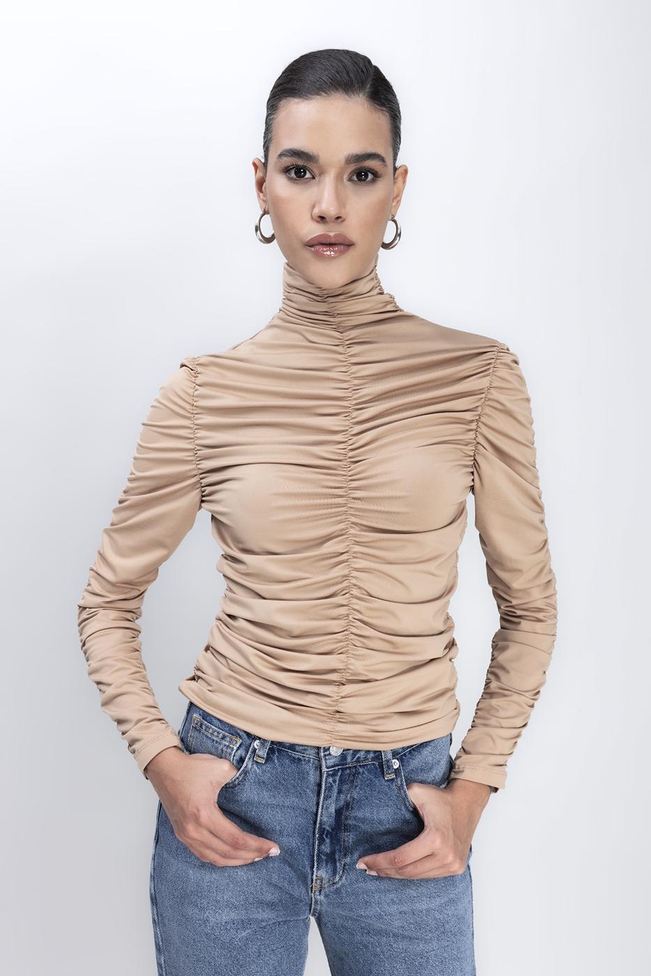 Bayan Bej Dik Yakalı Drapeli Top