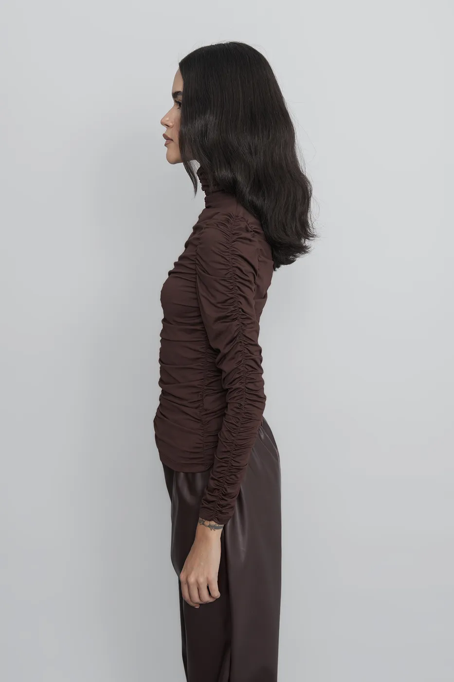 Bayan Kahverengi Dik Yakalı Drapeli Top