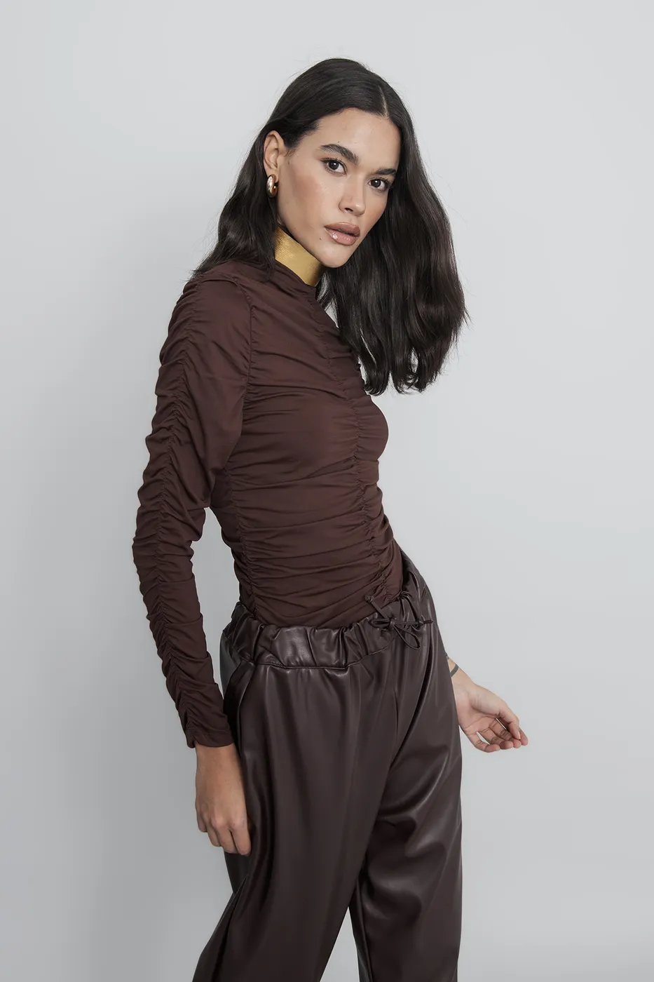 Bayan Kahverengi Dik Yakalı Drapeli Top