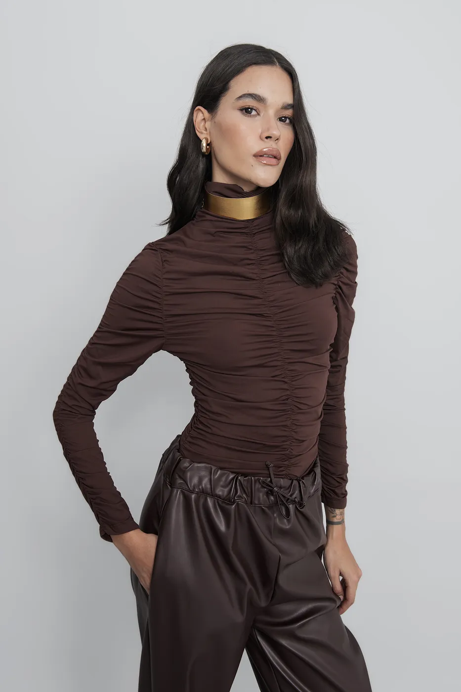 Bayan Kahverengi Dik Yakalı Drapeli Top