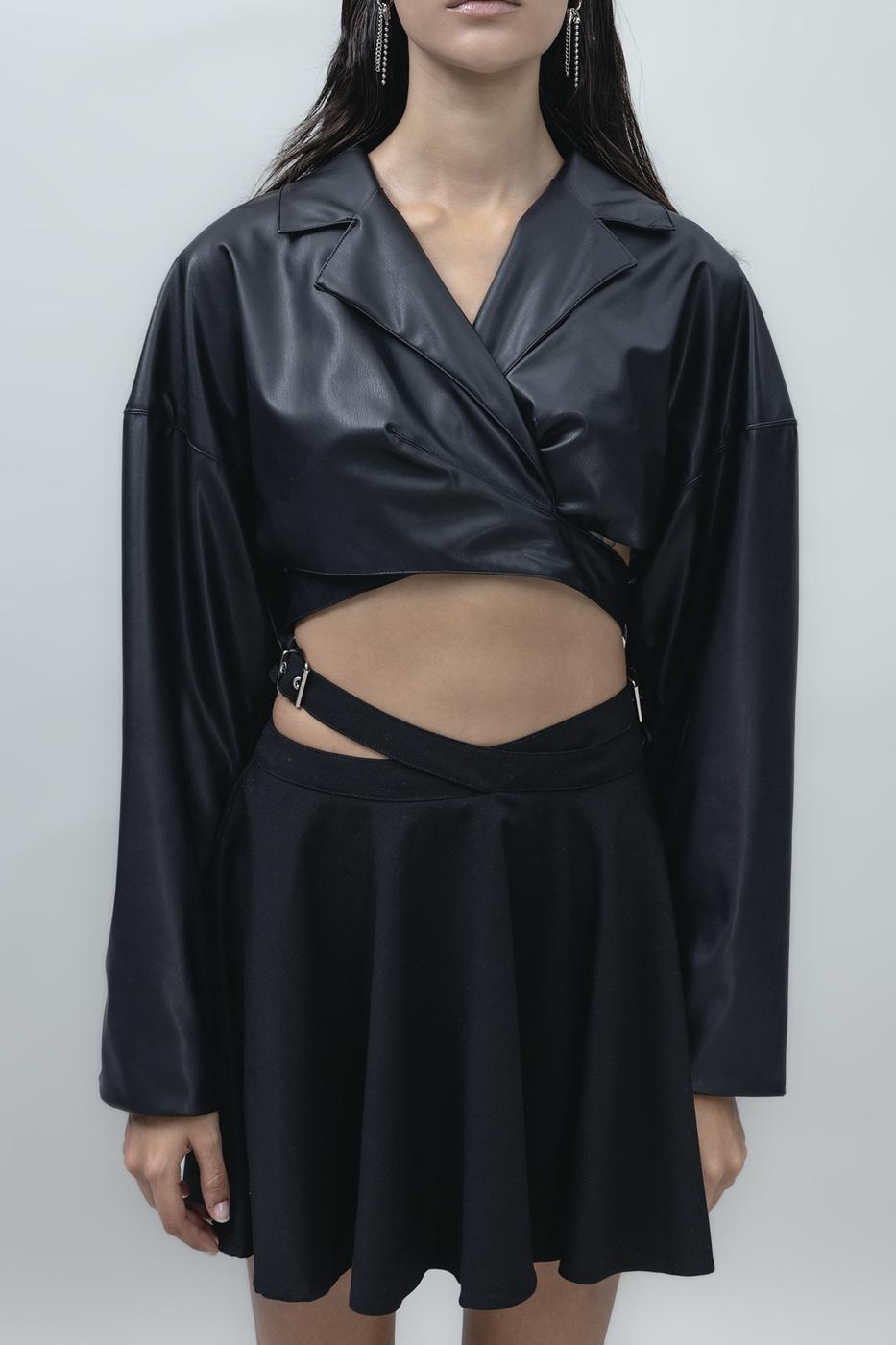 Bayan Siyah Deri Görünümlü Crop Mont