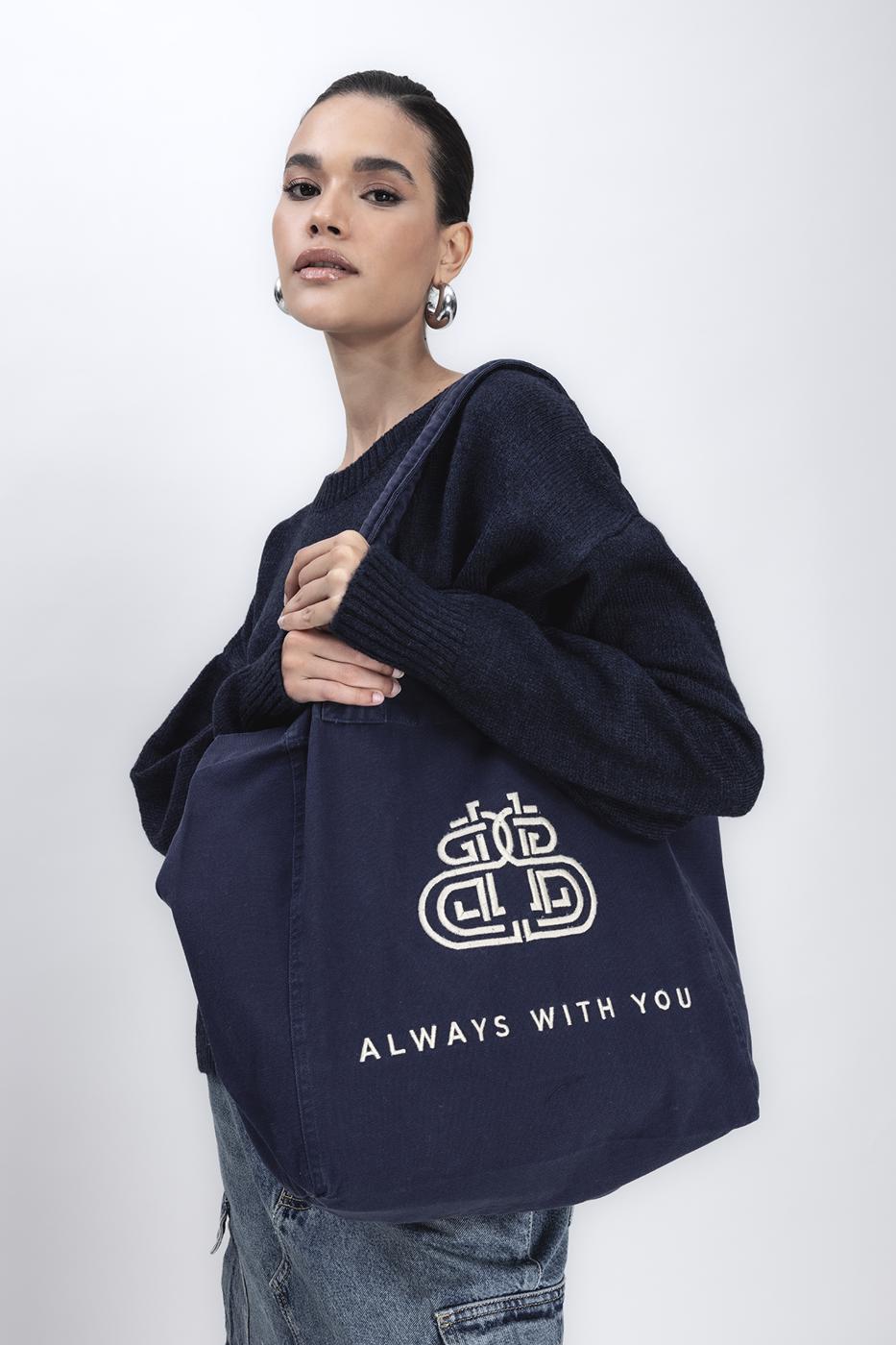 Bayan Lacivert Nakışlı Bez Çanta