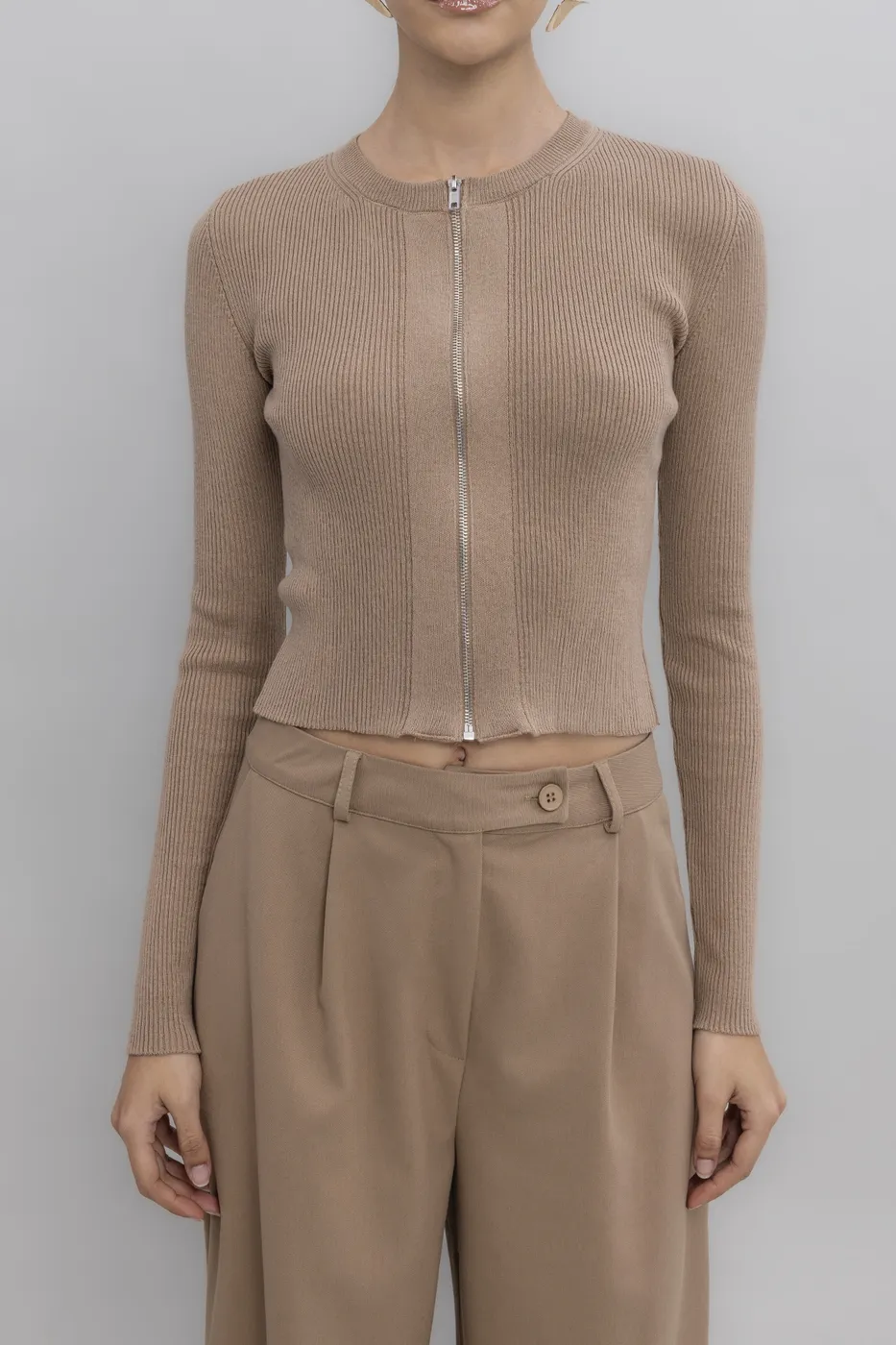 Bayan Bej Metal Fermuar Kapama Triko Top