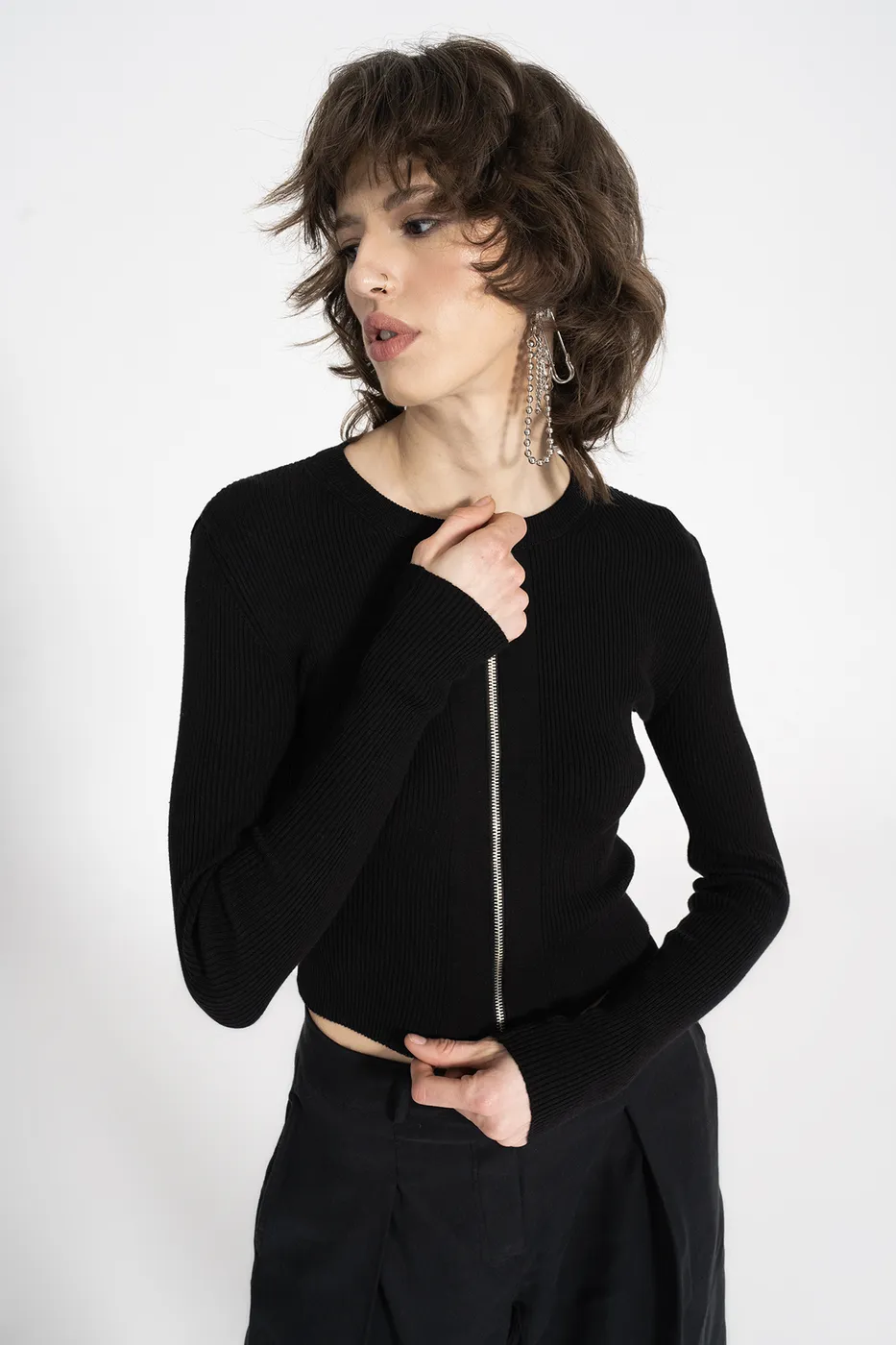 Bayan Siyah Metal Fermuar Kapama Triko Top