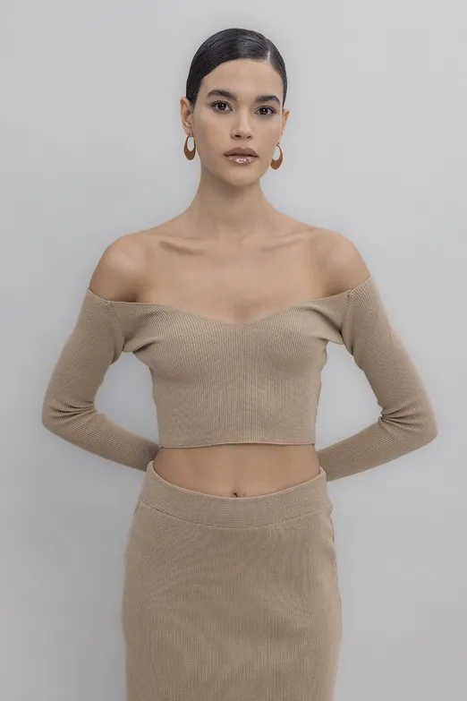 Bayan Bej Triko Carmen Yaka Crop Top - BSL