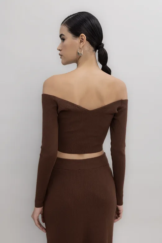 Bayan Kahverengi Triko Carmen Yaka Crop Top - BSL