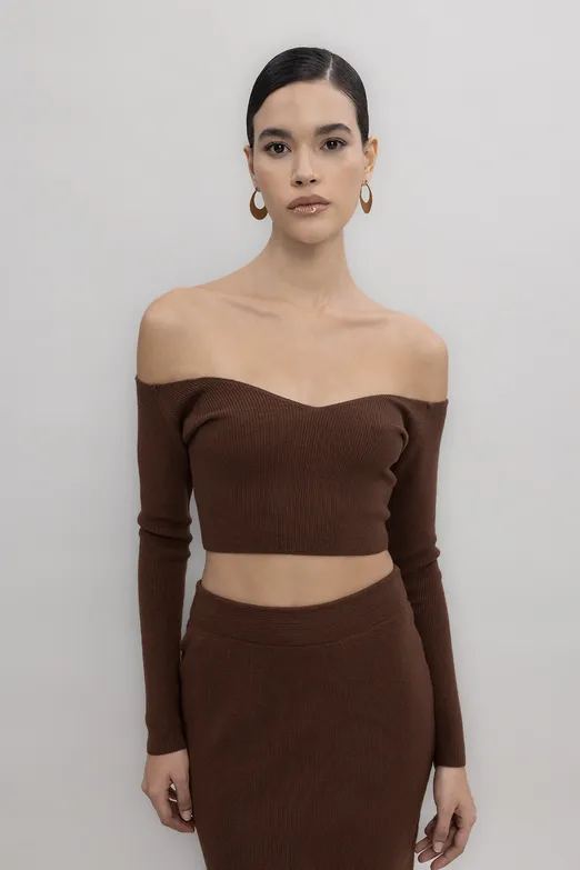 Bayan Kahverengi Triko Carmen Yaka Crop Top - BSL