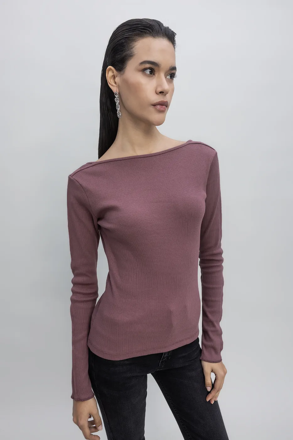 Bayan Pudra Sırt Dekolteli Top