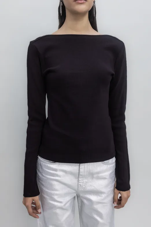 Bayan Siyah Sırt Dekolteli Top - BSL