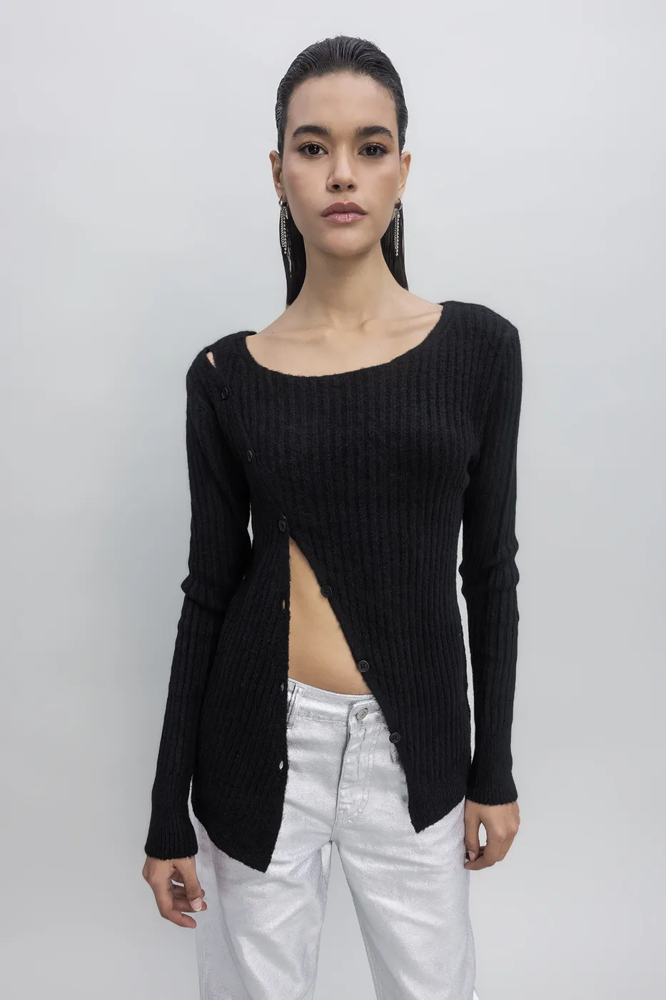 Bayan Siyah Düğme Detaylı Triko