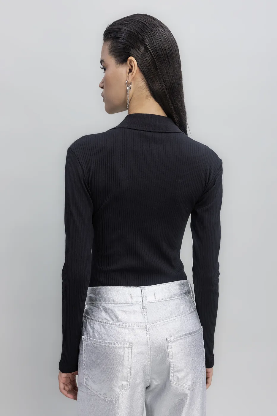 Bayan Siyah Örgü Yakalı Bodysuit