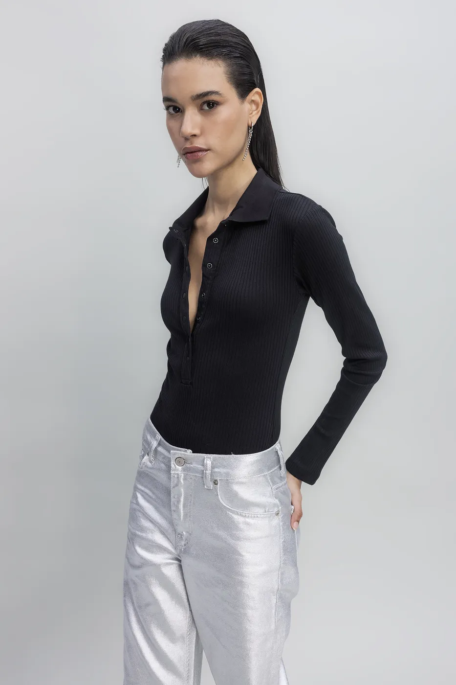 Bayan Siyah Örgü Yakalı Bodysuit