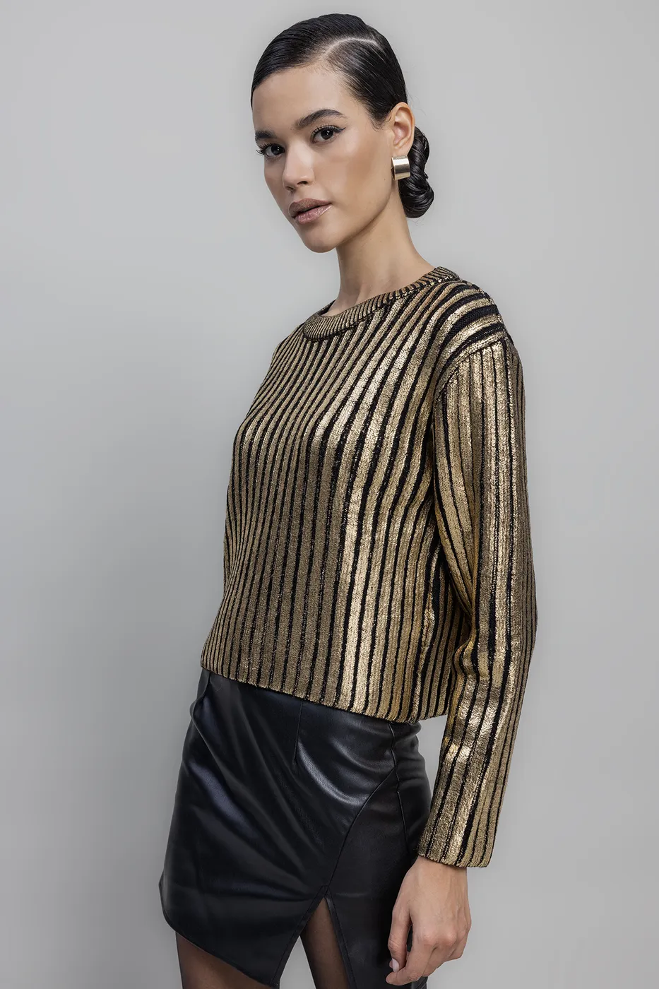 Bayan Siyah Varak Baskılı Kazak