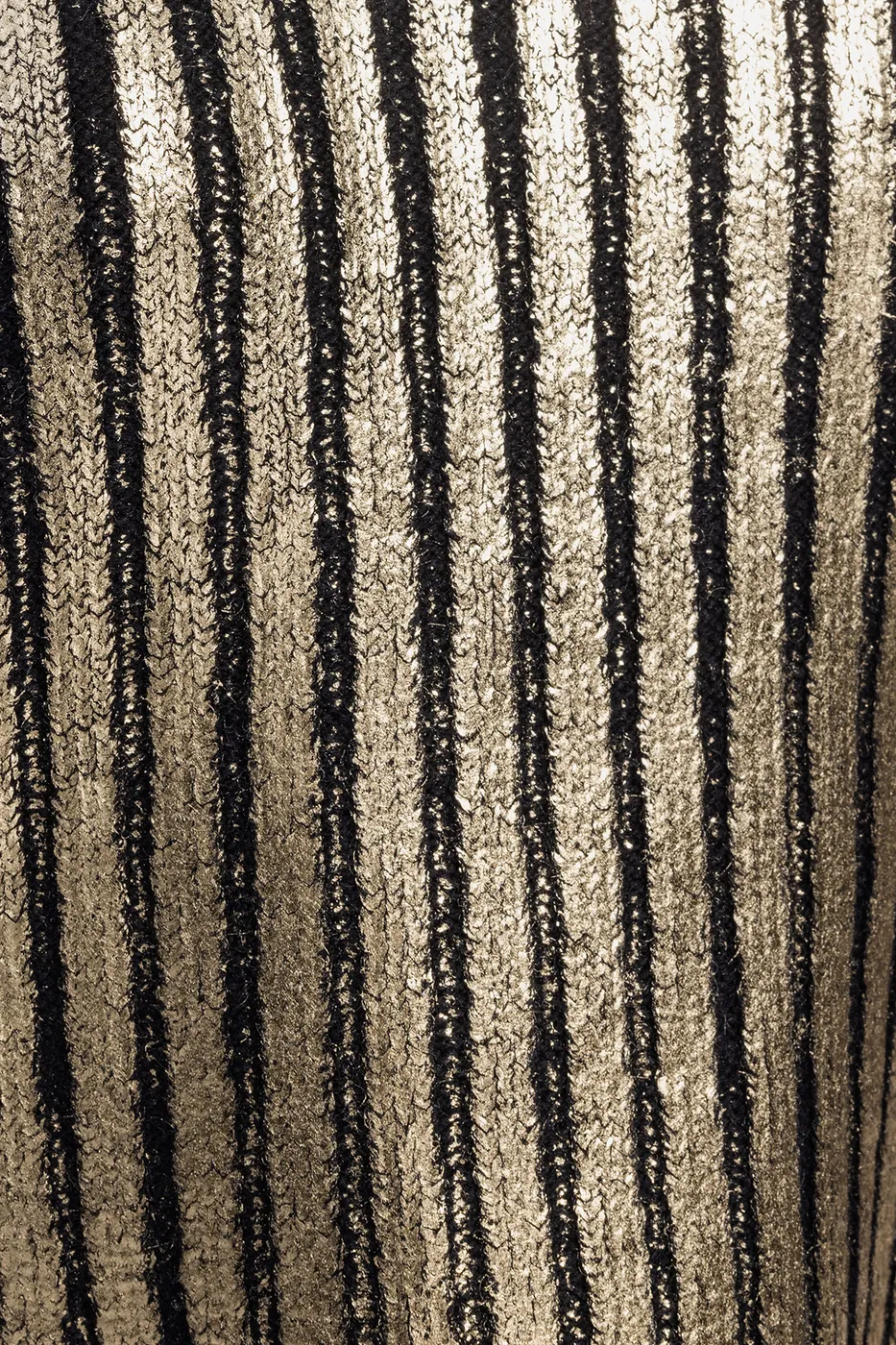 Bayan Siyah Varak Baskılı Kazak