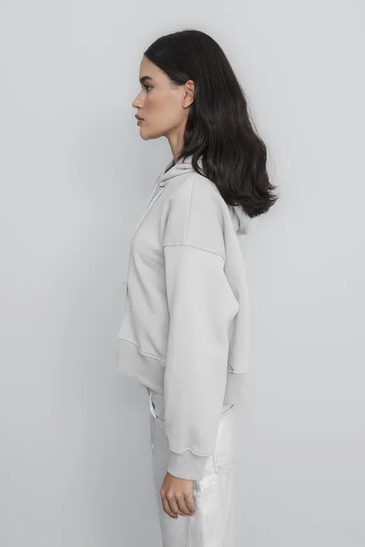 Bayan Gri Kapüşonlu Nakış Detaylı Şardonlu Sweatshirt - BSL