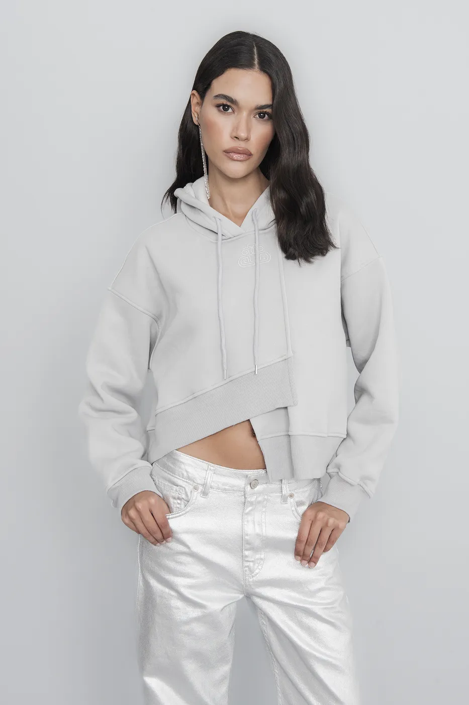 Bayan Gri Kapüşonlu Nakış Detaylı Şardonlu Sweatshirt