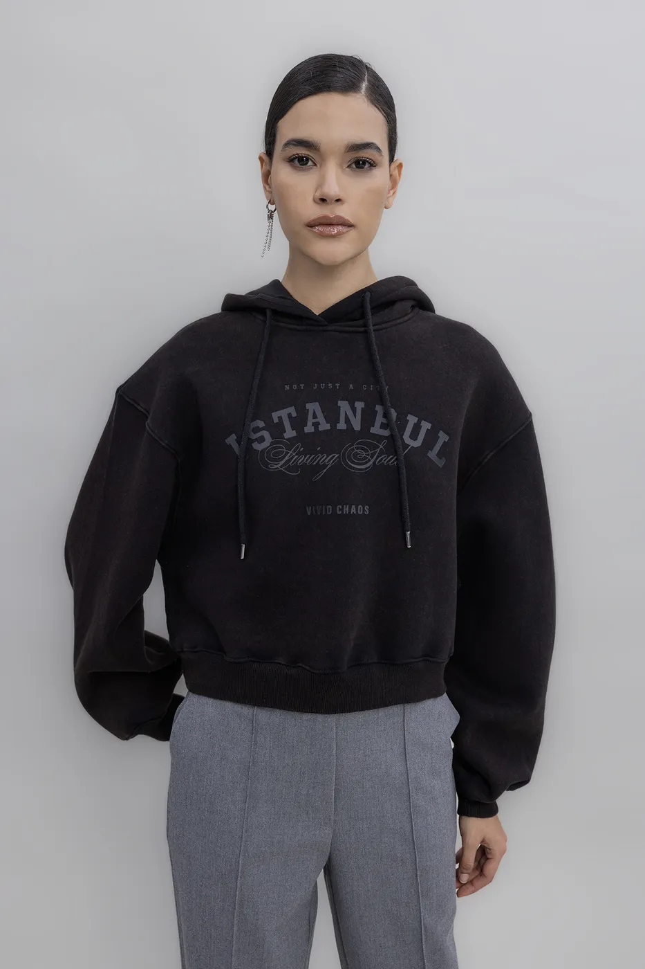 Bayan Kahverengi Kapüşon Baskı Detaylı Şardonlu Sweatshirt