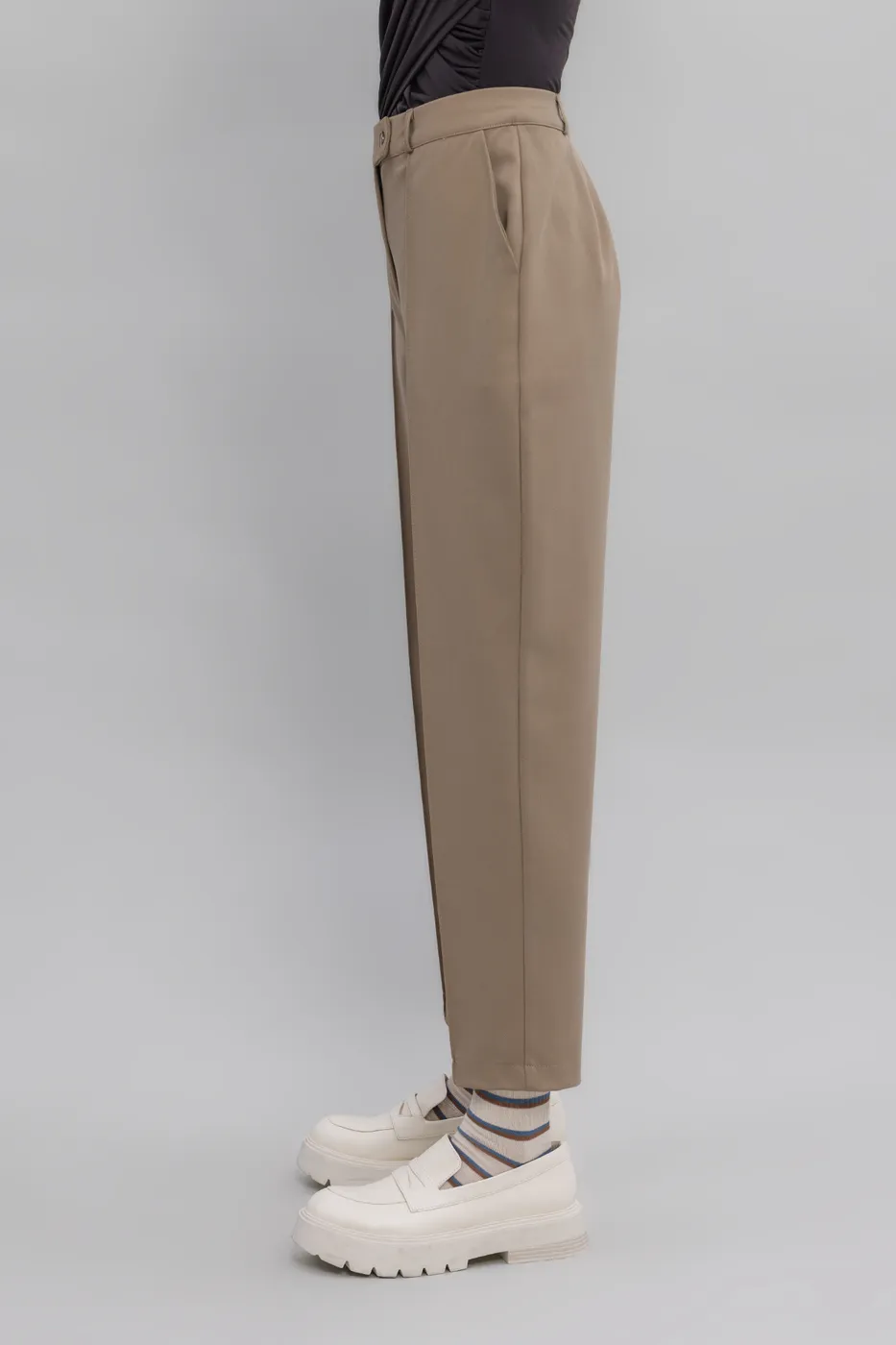 Bayan Bej Dar Paça Klasik Pantolon