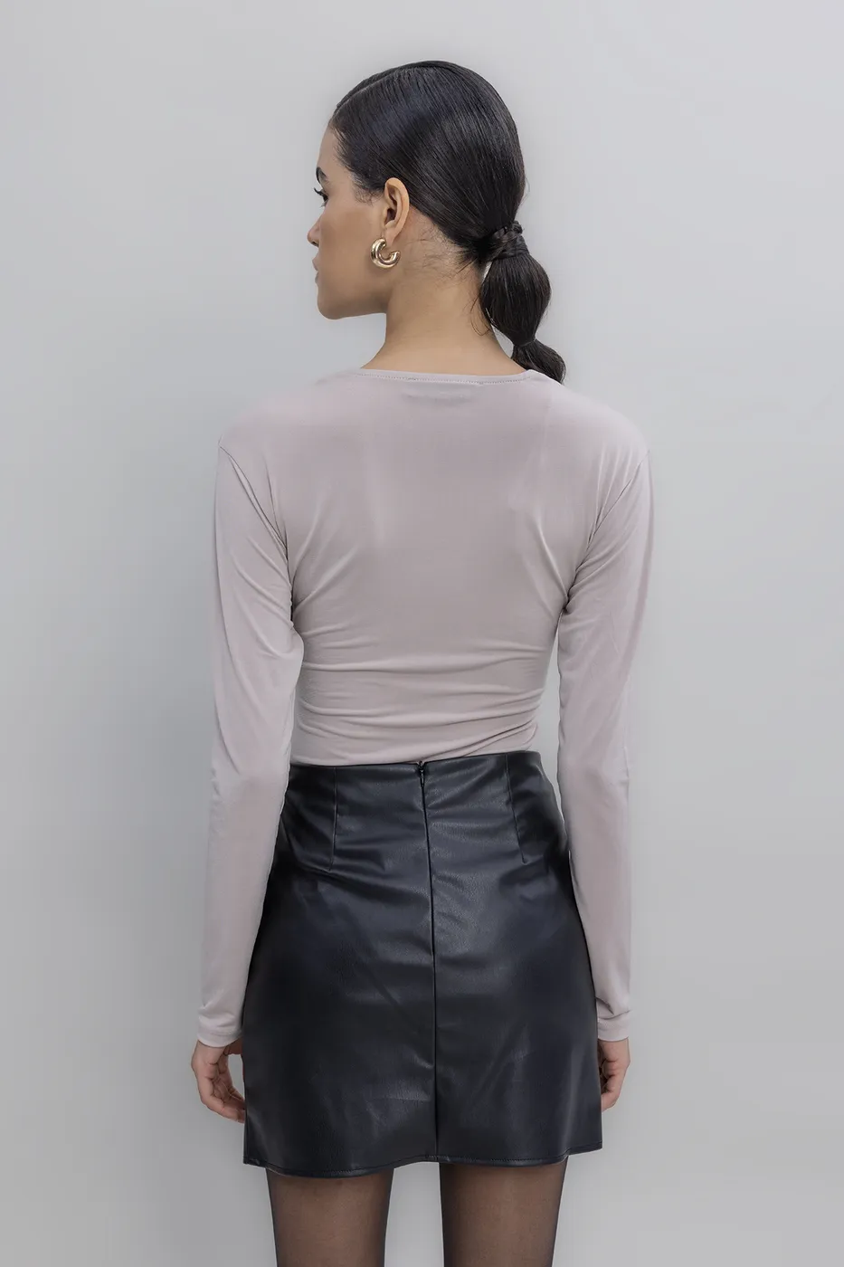 Bayan Bej Çapraz Yakalı Drapeli Bodysuit