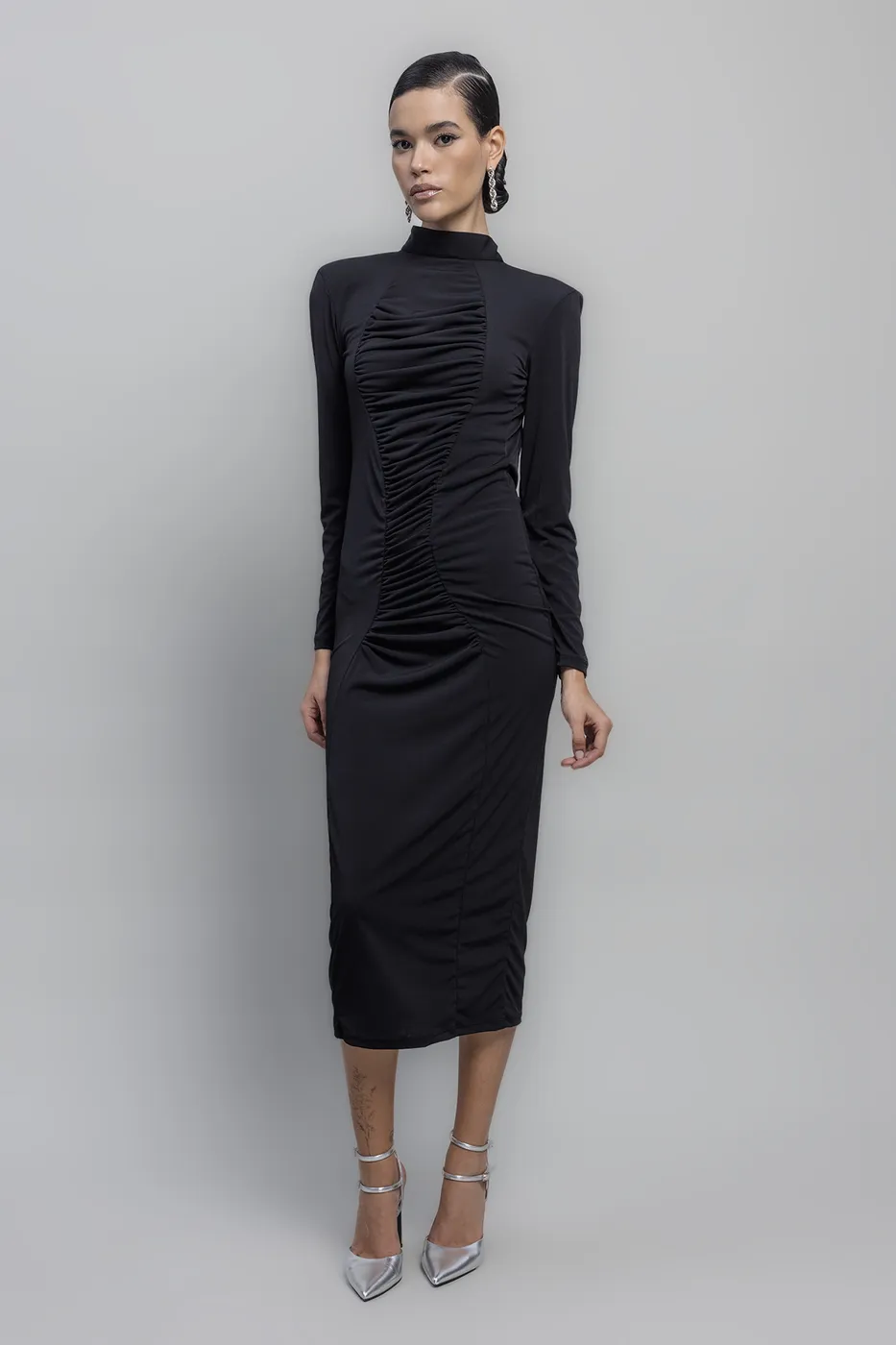 Bayan Siyah Sırt Dekolteli Midi Elbise