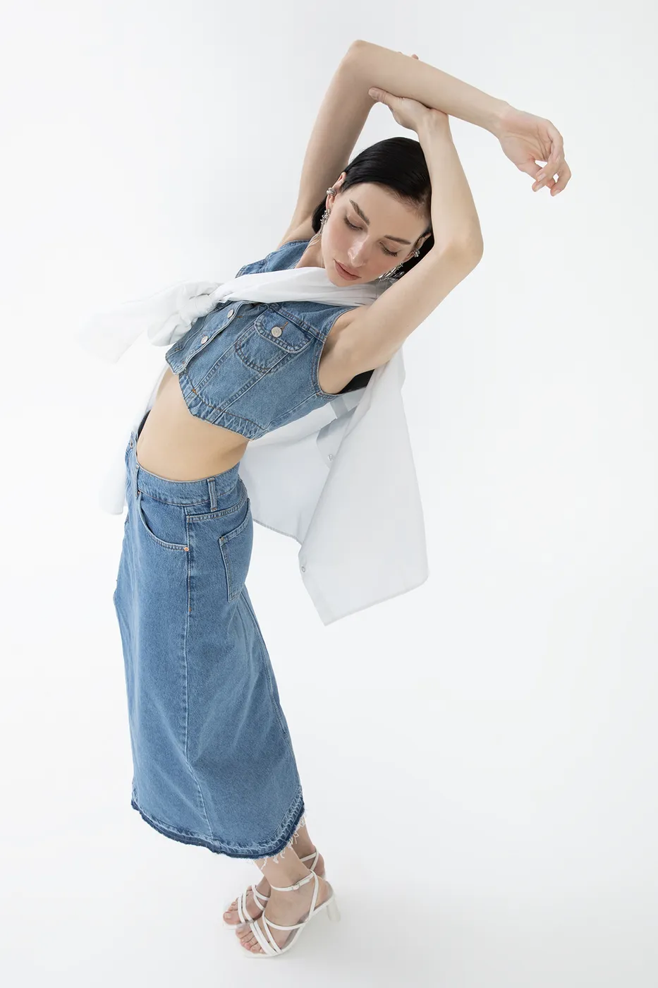 Bayan Mavi Crop Fit Denim Yelek