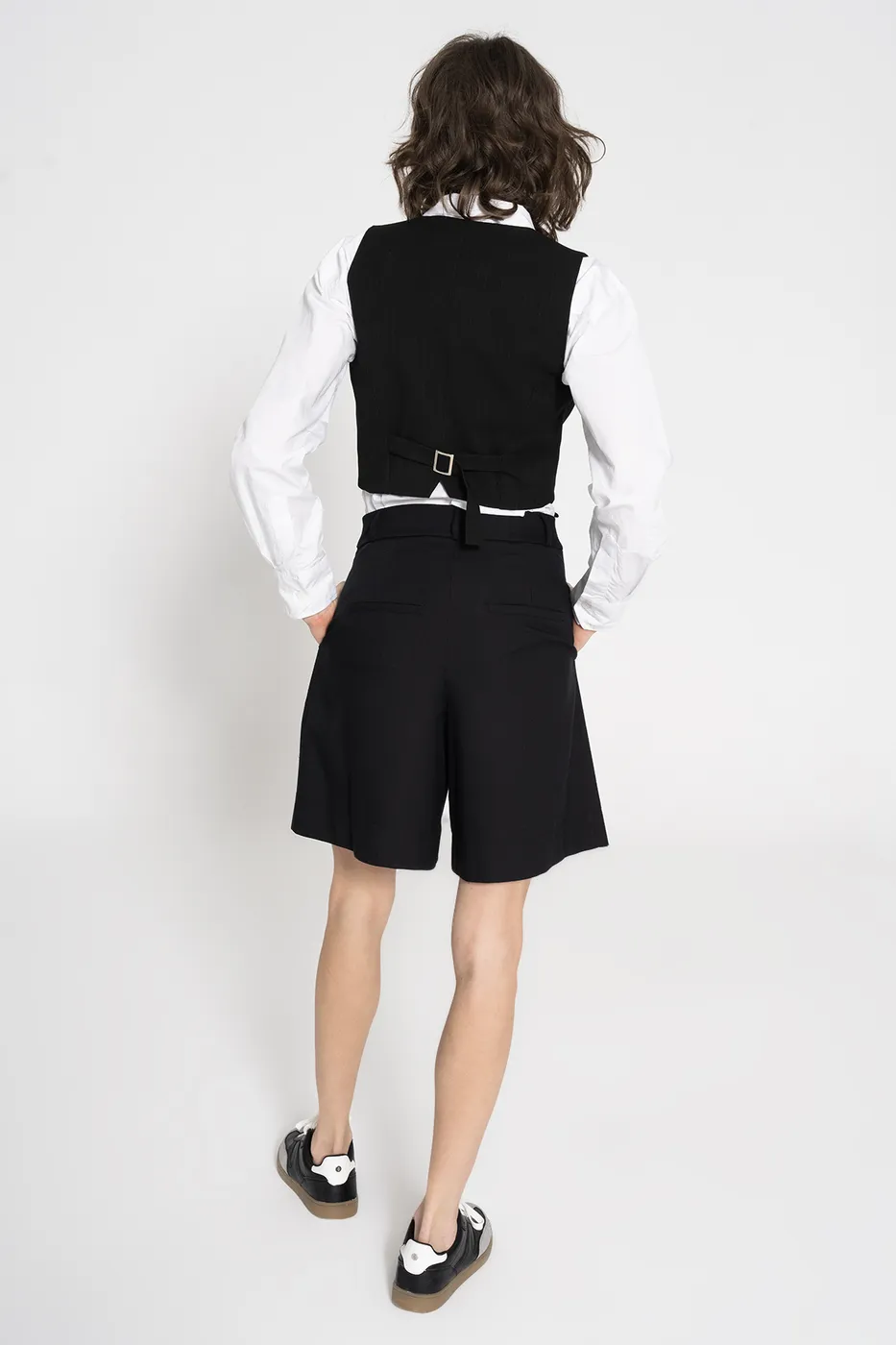 Bayan Siyah Yüksek Bel Bermuda Şort
