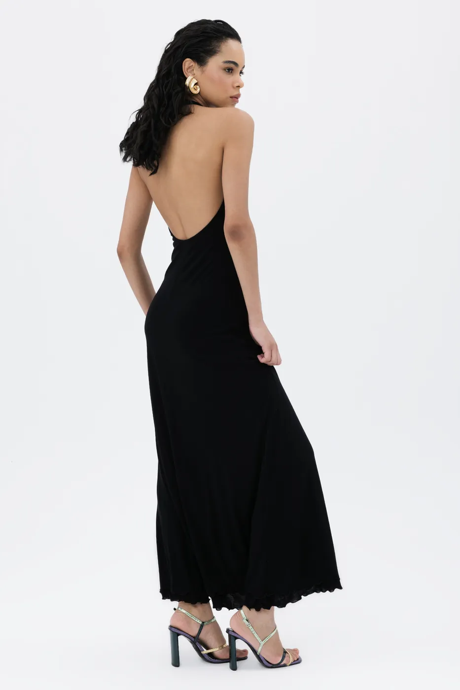 Bayan Siyah Sırt Dekolteli Tencel  Midi Elbise