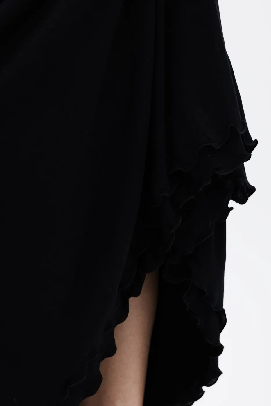 Bayan Siyah Sırt Dekolteli Tencel  Midi Elbise